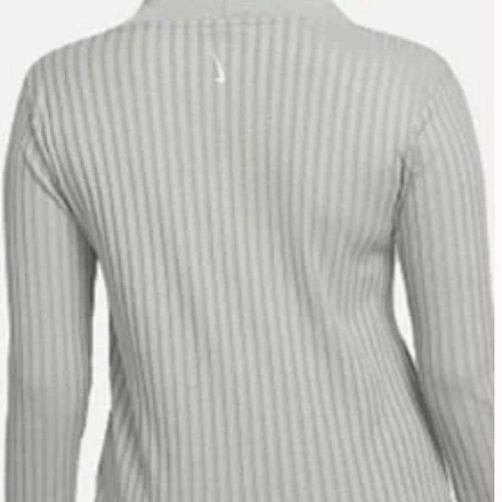 Nike Yoga Gray Ribbed Long Sleeve Shawl Collar Top SZ Medium - Picture 3 of 8